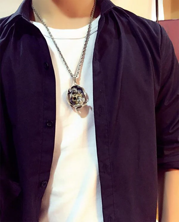 Collier Tête de mort Et Dragon Mythique - Image 2